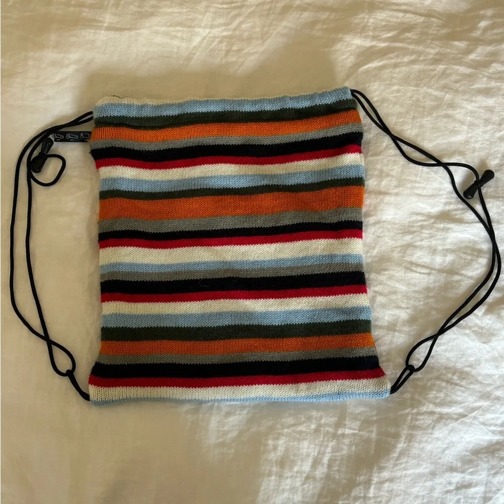Knitted Drawstring Bag - Picture 5 of 8